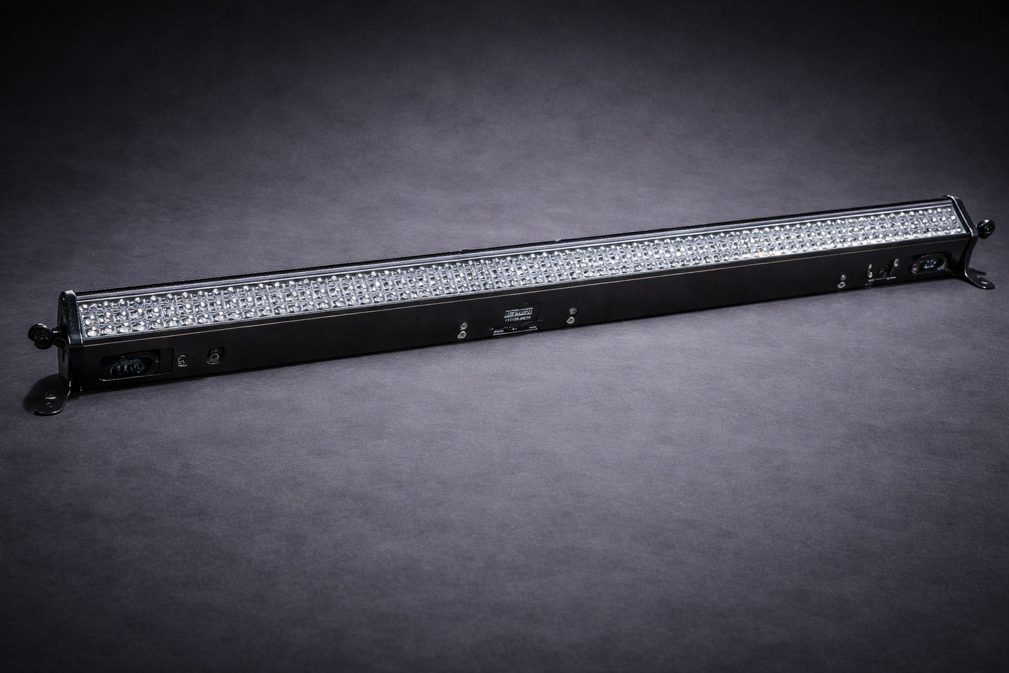 4 x Showtec LED Light Bar 8 im Case *VERMIETUNG*